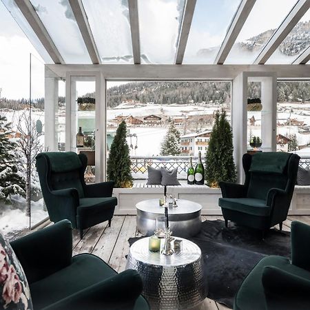 Hotel Acadia - Adults Mountain Home Сельва-ді-Валь-Гардена Екстер'єр фото